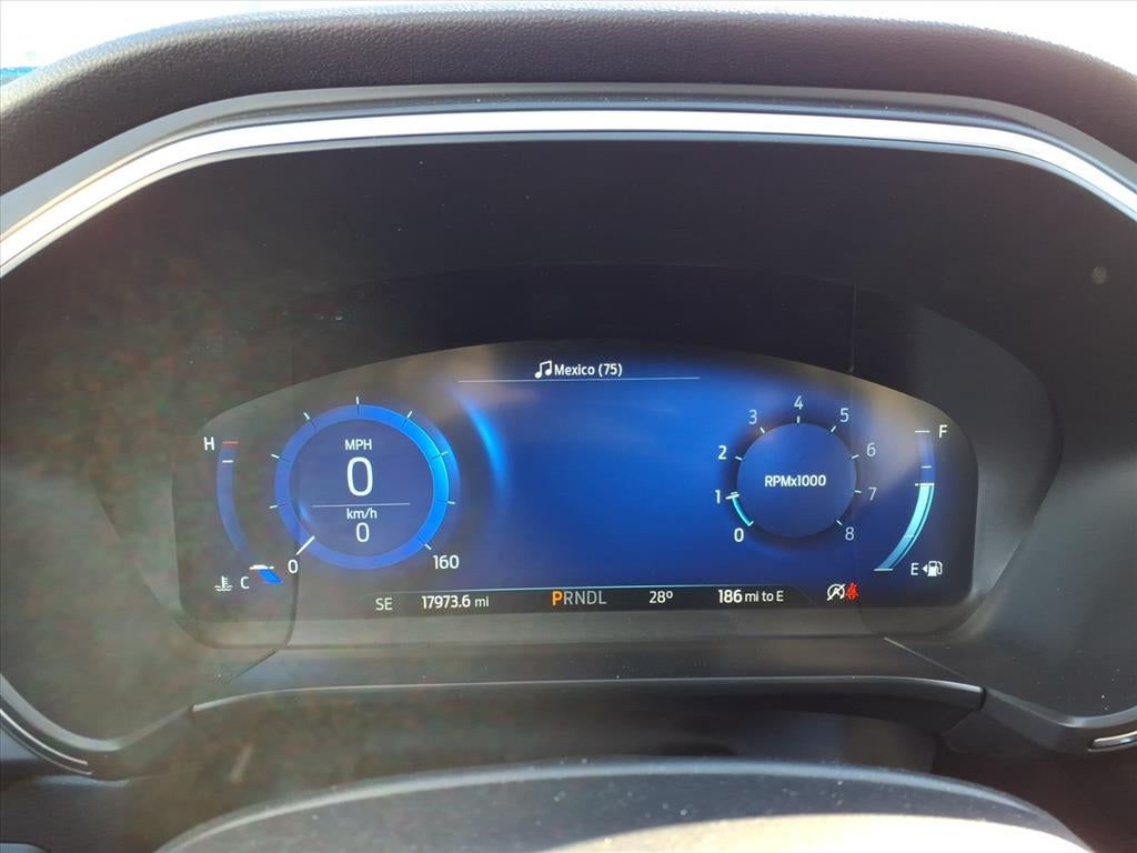 2022 Ford Escape Titanium Elite