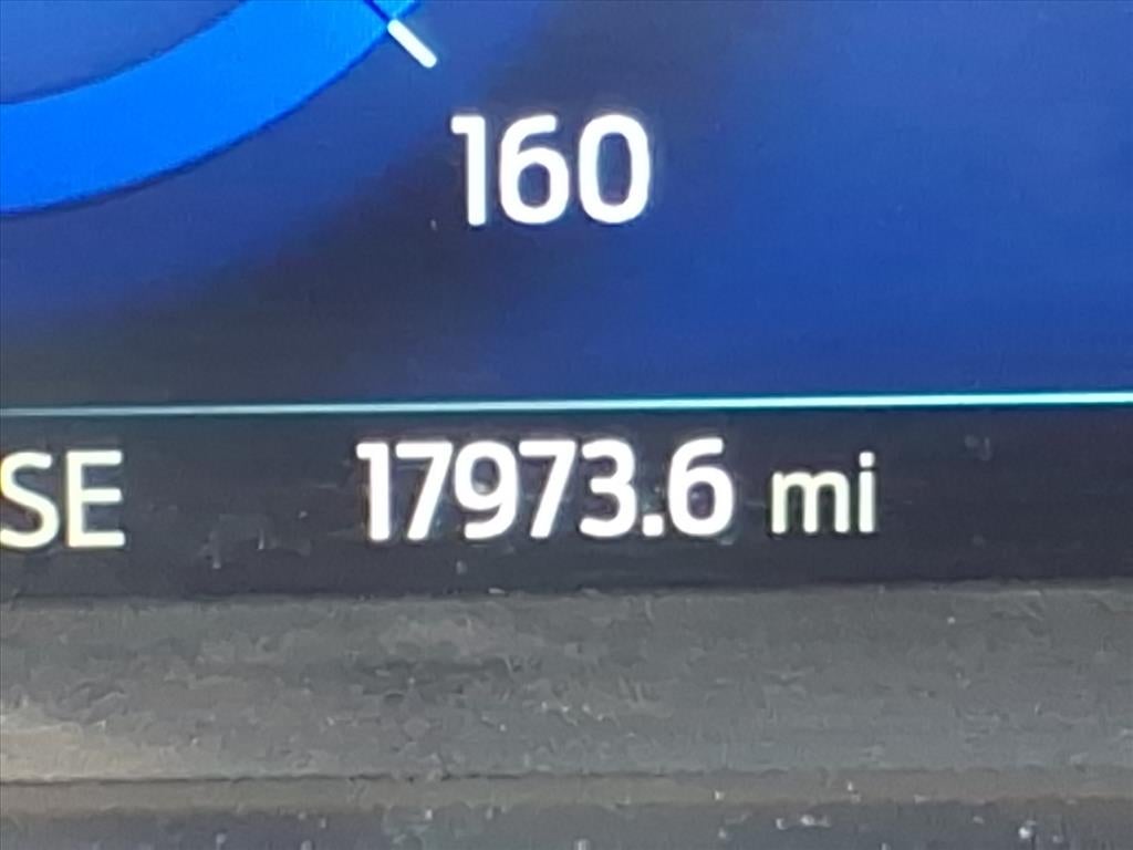 2022 Ford Escape Titanium Elite