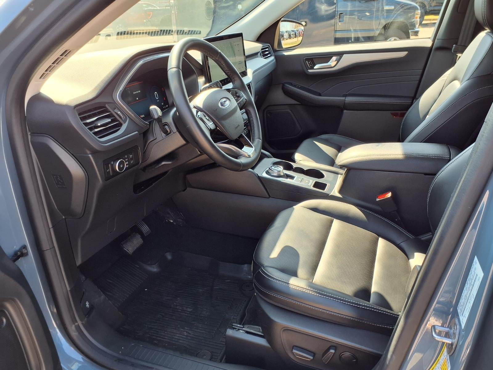 2023 Ford Escape Platinum