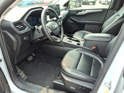 2025 Ford Escape Platinum