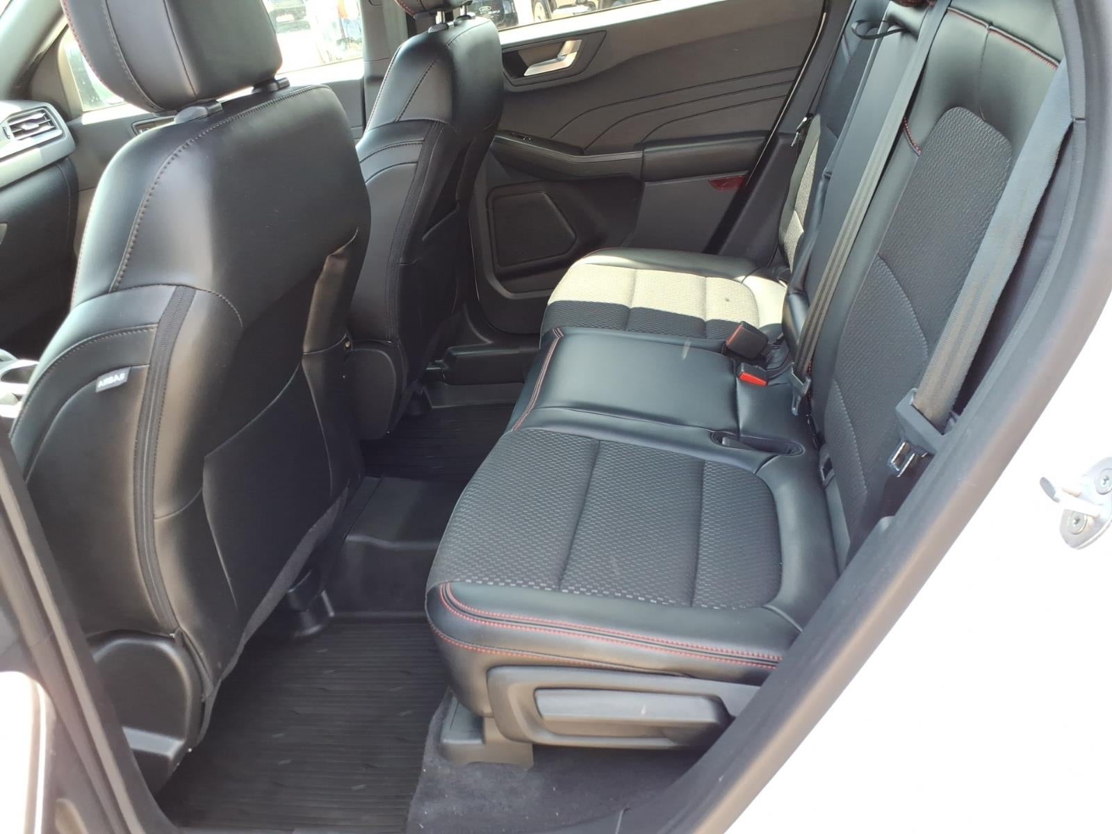 2023 Ford Escape AWD ST-Line 4dr SUV