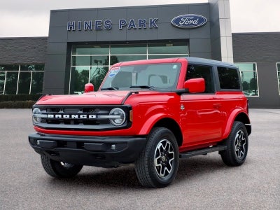 2022 Ford Bronco 4x4 Outer Banks 2dr SUV