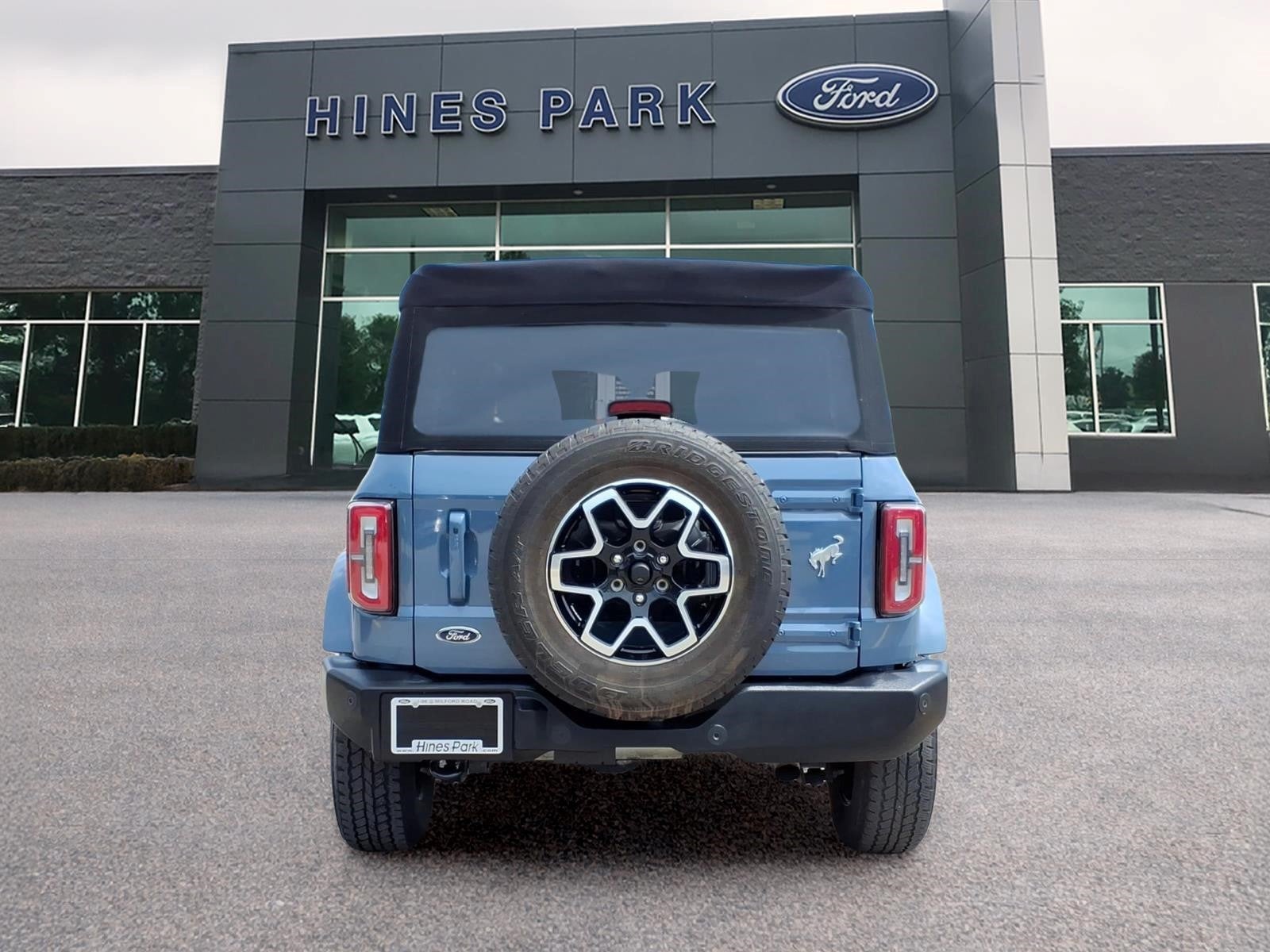 2024 Ford Bronco 4x4 Outer Banks 4dr SUV