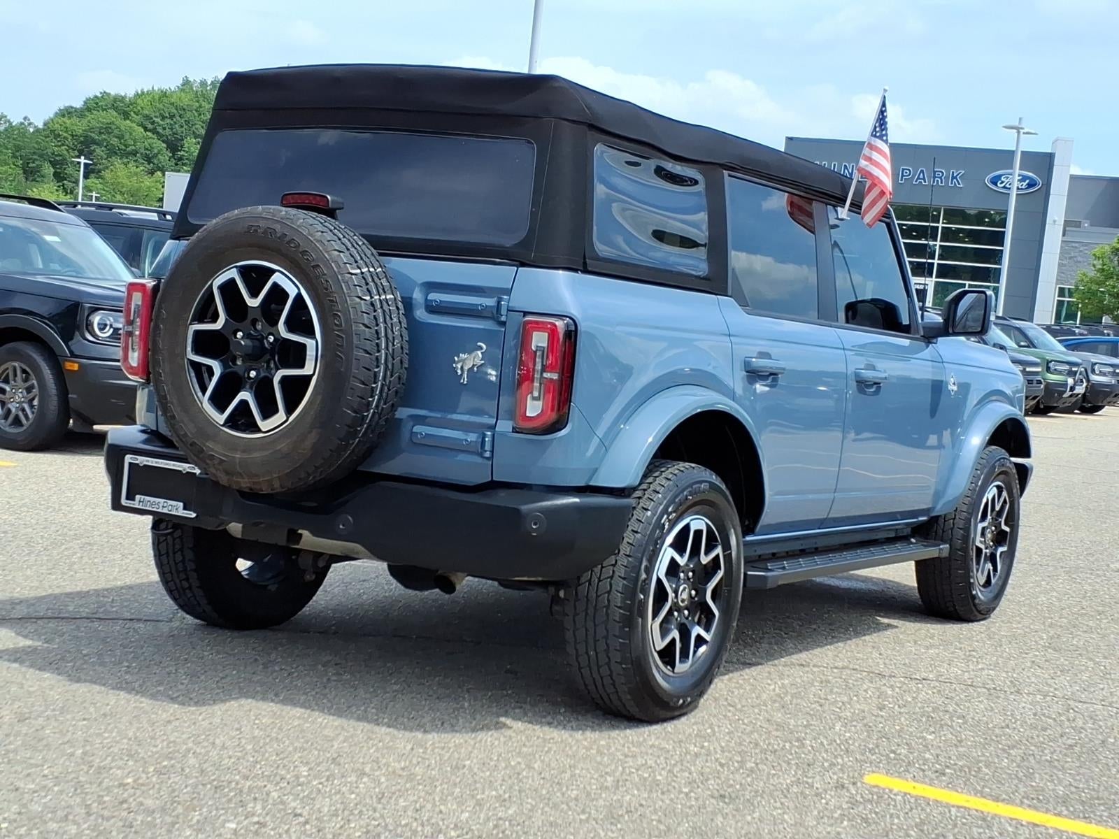 2024 Ford Bronco 4x4 Outer Banks 4dr SUV