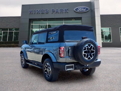 2024 Ford Bronco 4x4 Outer Banks 4dr SUV