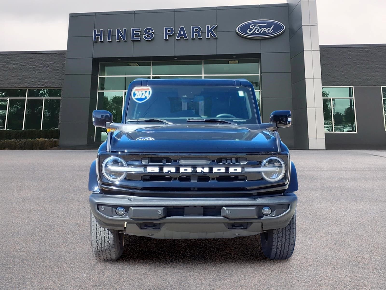 2024 Ford Bronco 4x4 Outer Banks 4dr SUV