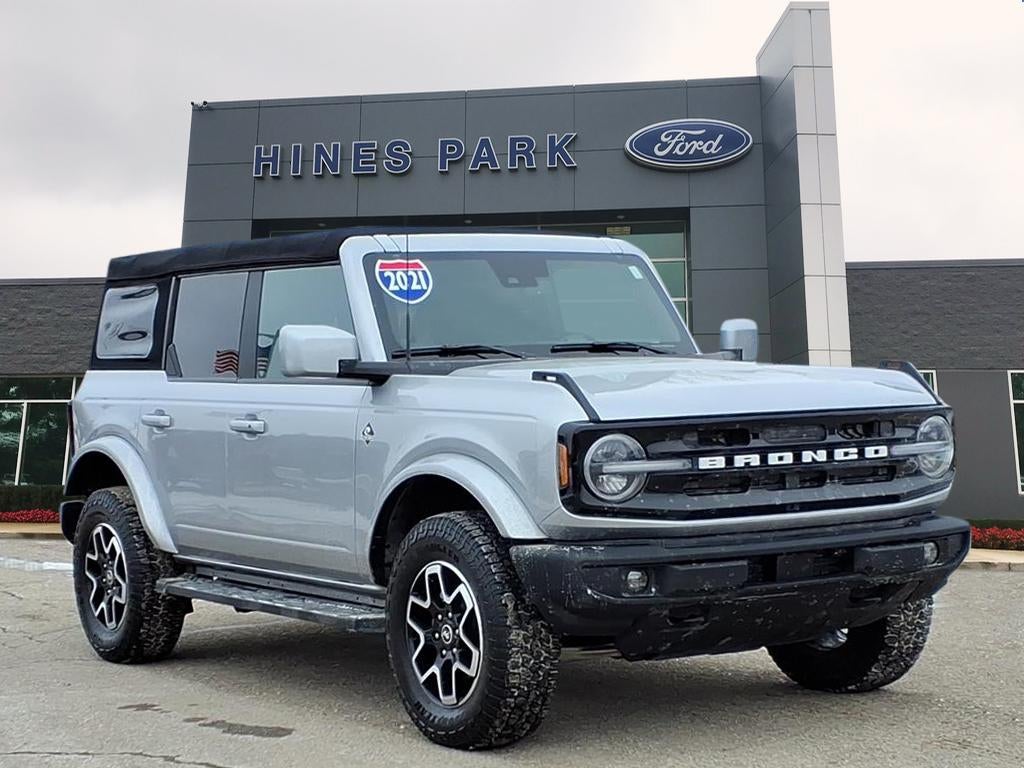 2021 Ford Bronco 4-Door Outer Banks