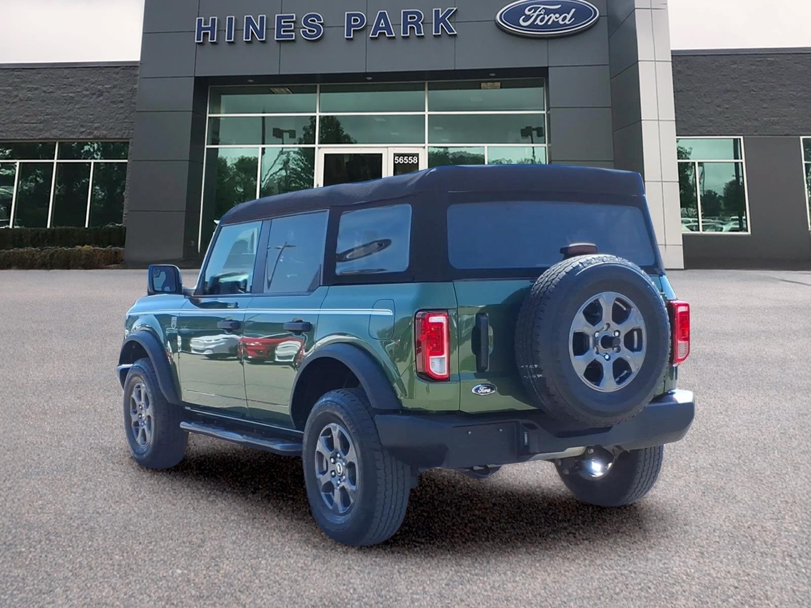 2023 Ford Bronco Base