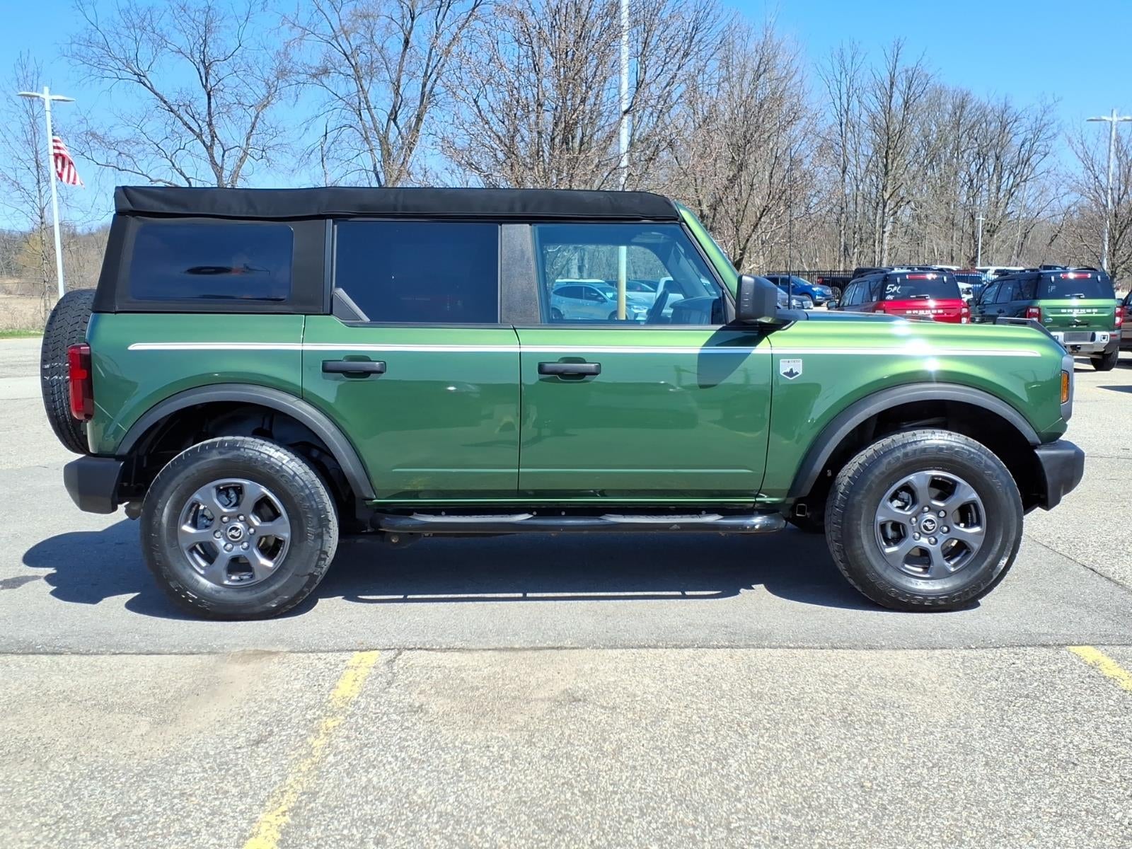 2023 Ford Bronco Base