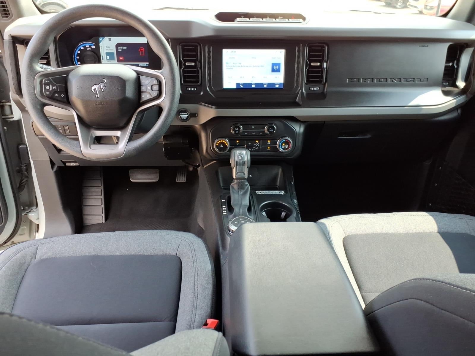 2022 Ford Bronco Base Advanced