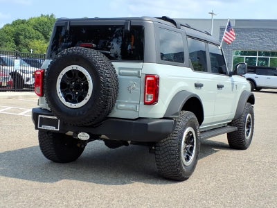 2022 Ford Bronco Base Advanced