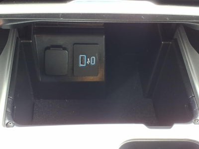 2024 Ford Explorer AWD XLT 4dr SUV