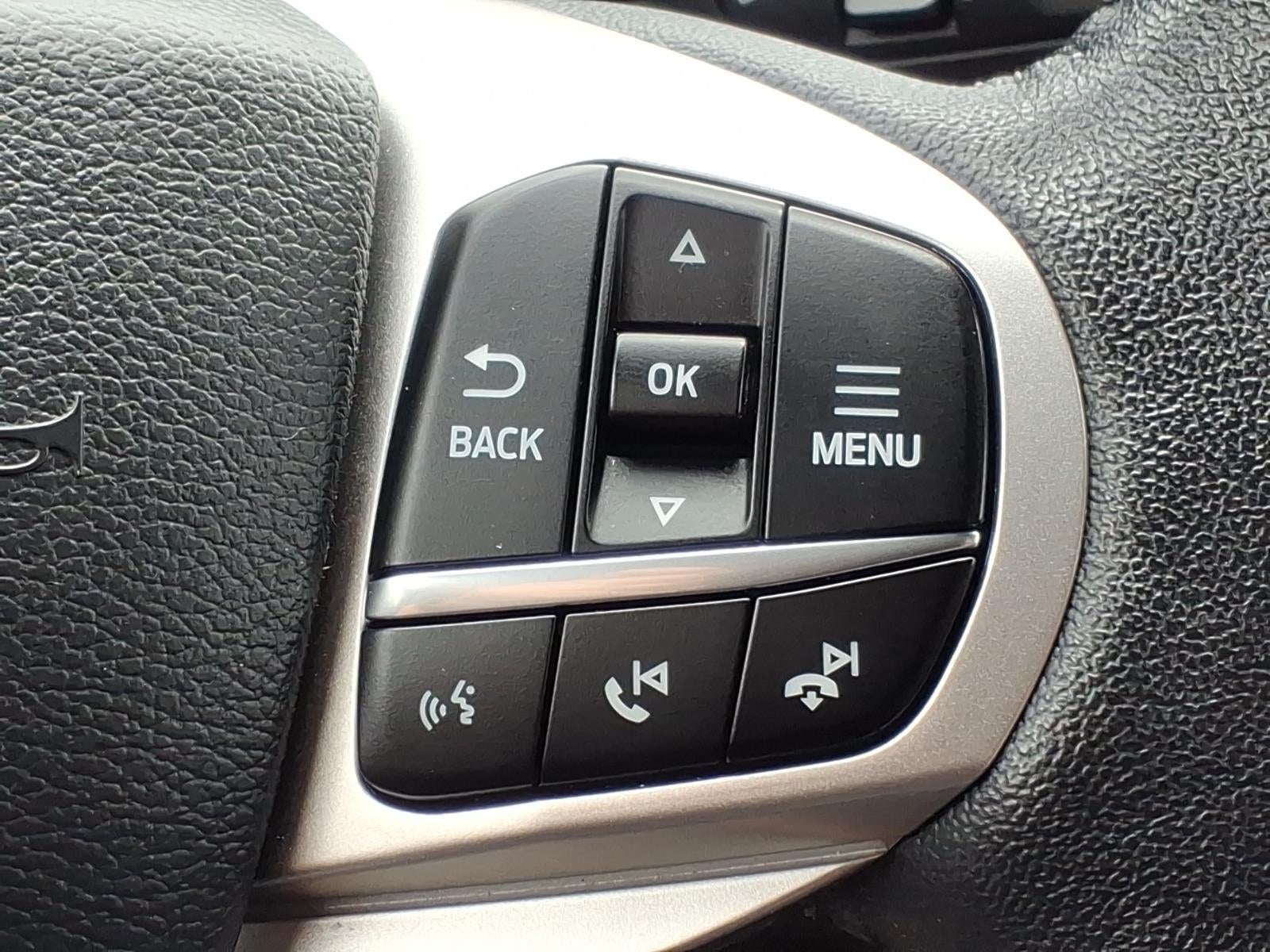 2024 Ford Explorer AWD XLT 4dr SUV