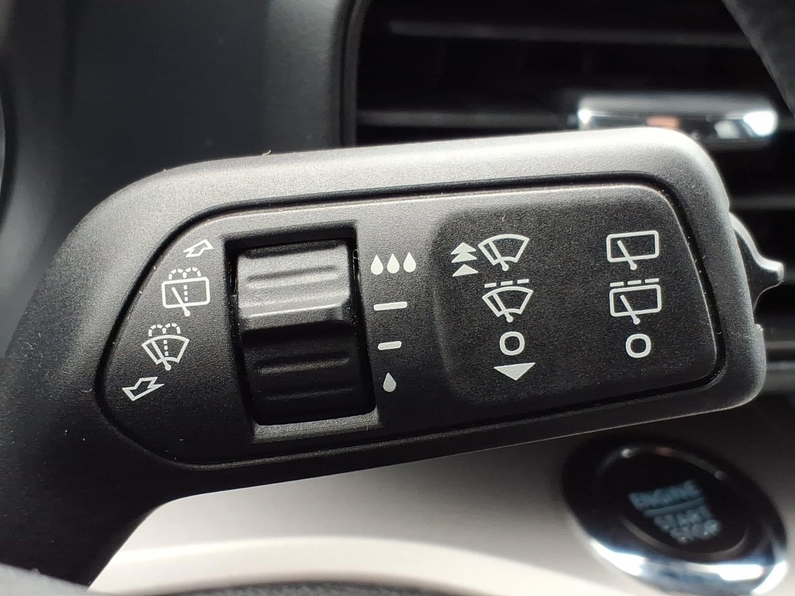 2023 Ford Explorer AWD XLT 4dr SUV