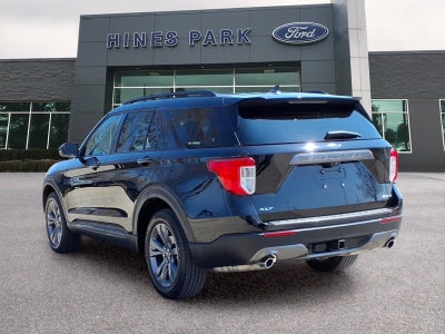 2023 Ford Explorer XLT