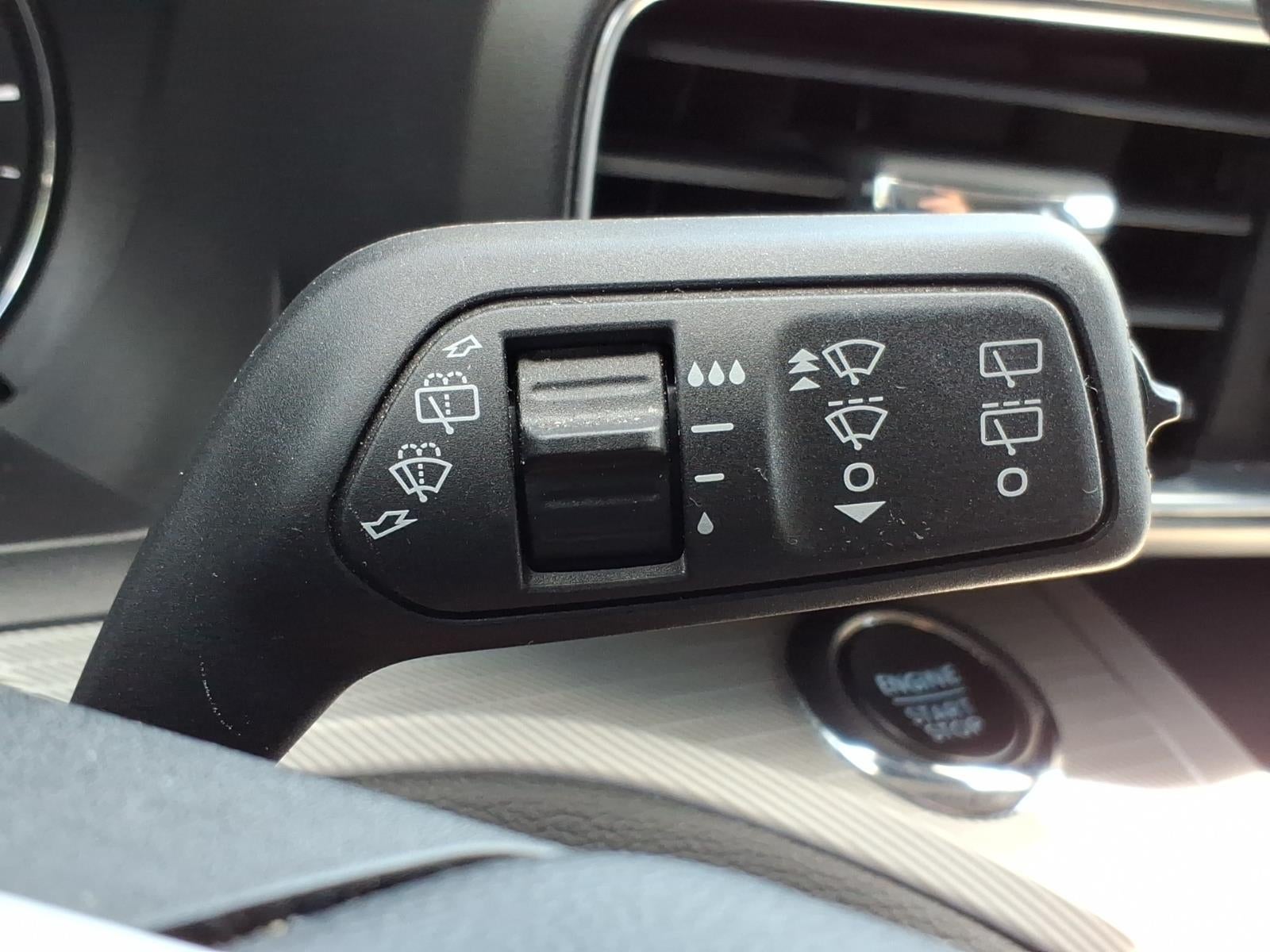 2023 Ford Explorer AWD XLT 4dr SUV