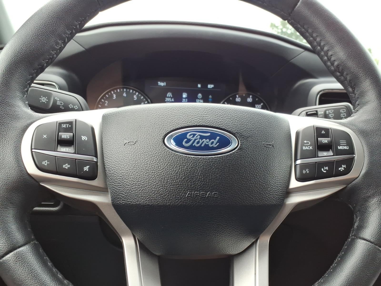 2024 Ford Explorer AWD XLT 4dr SUV