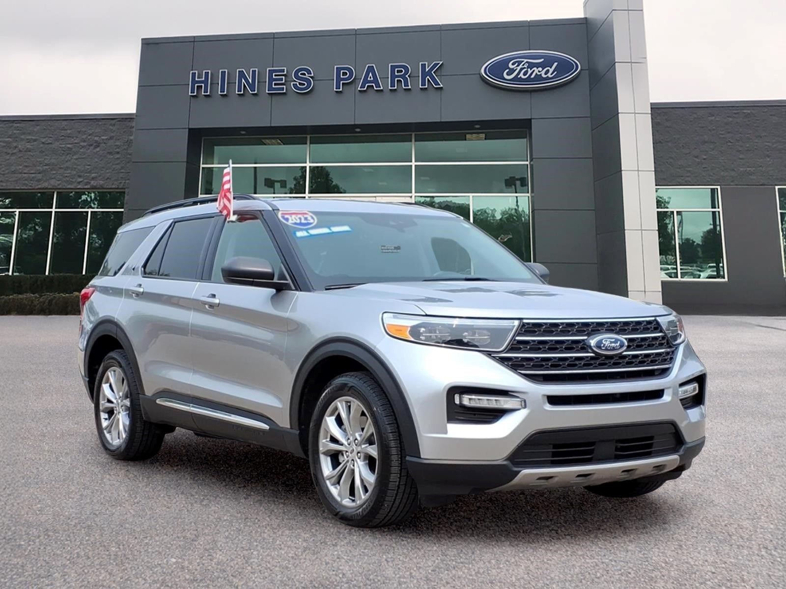 2023 Ford Explorer XLT