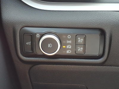 2023 Ford Explorer AWD XLT 4dr SUV