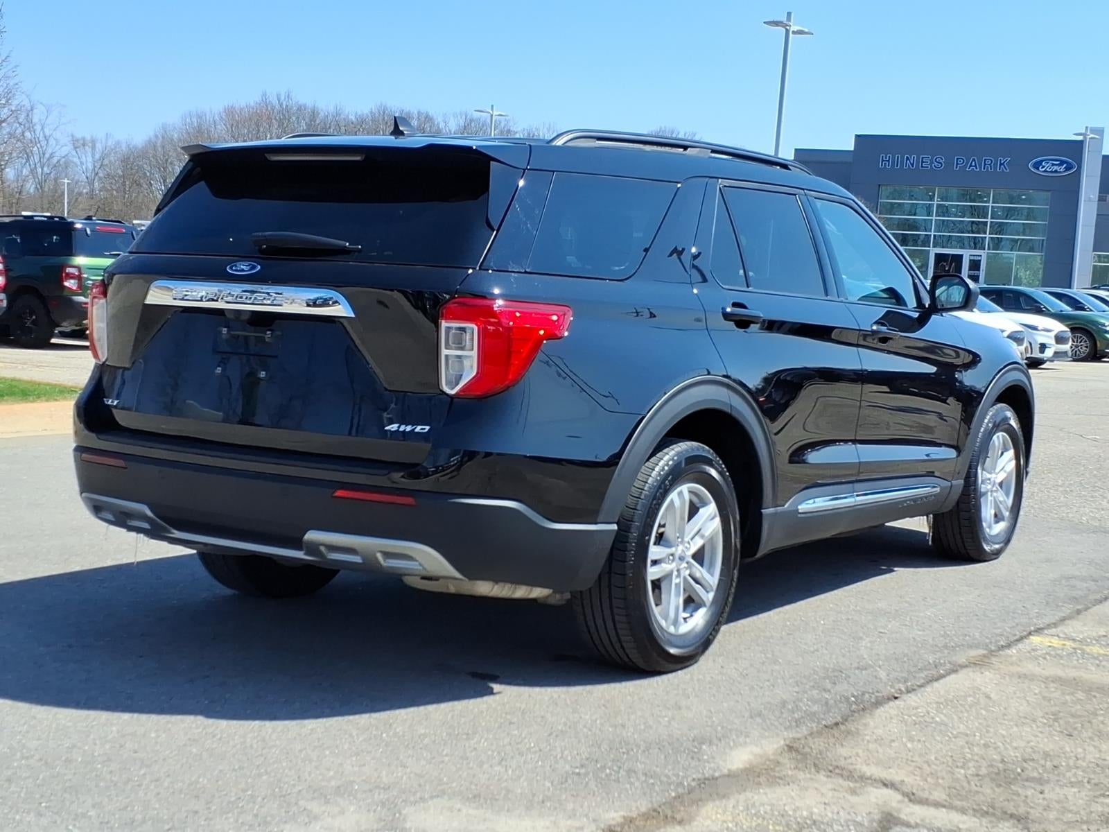 2024 Ford Explorer XLT