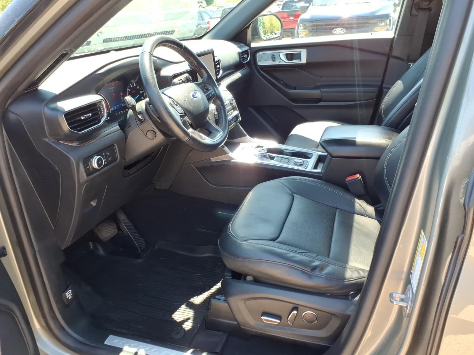 2020 Ford Explorer AWD Limited 4dr SUV