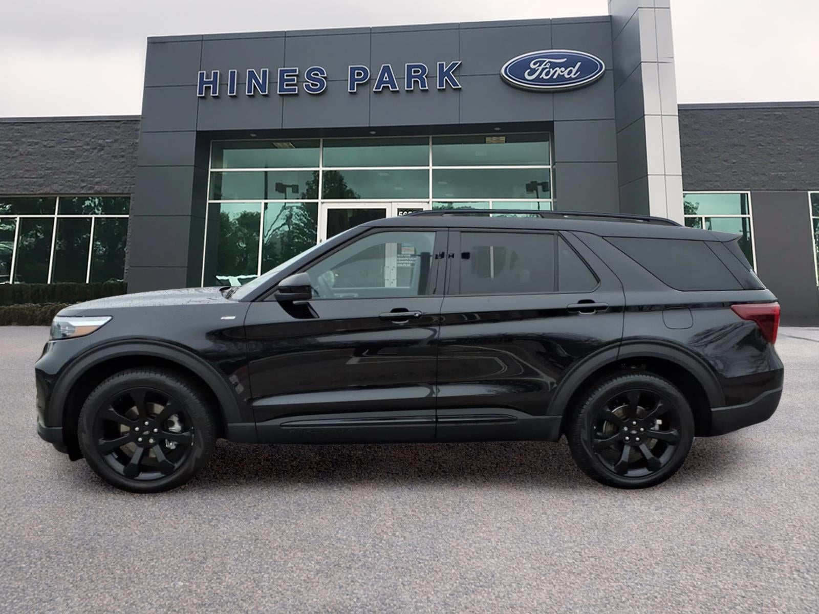2023 Ford Explorer ST-Line