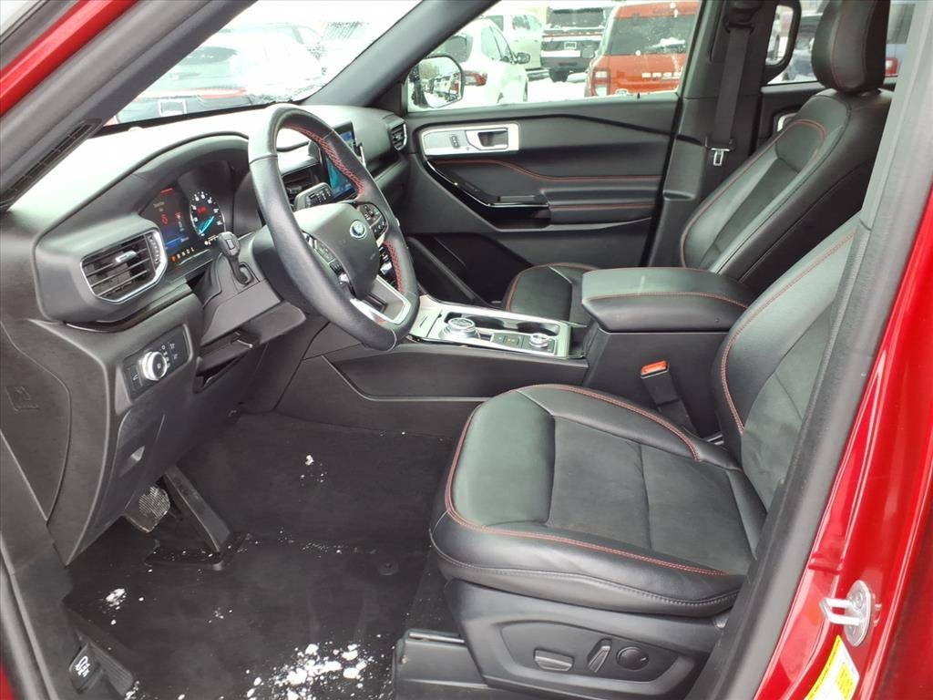 2022 Ford Explorer ST-Line