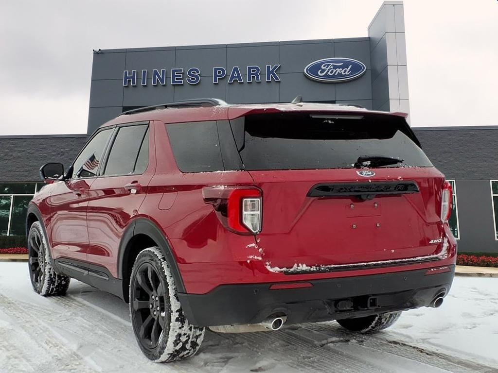 2022 Ford Explorer ST-Line