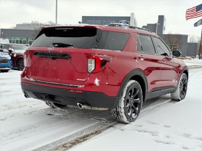 2022 Ford Explorer ST-Line
