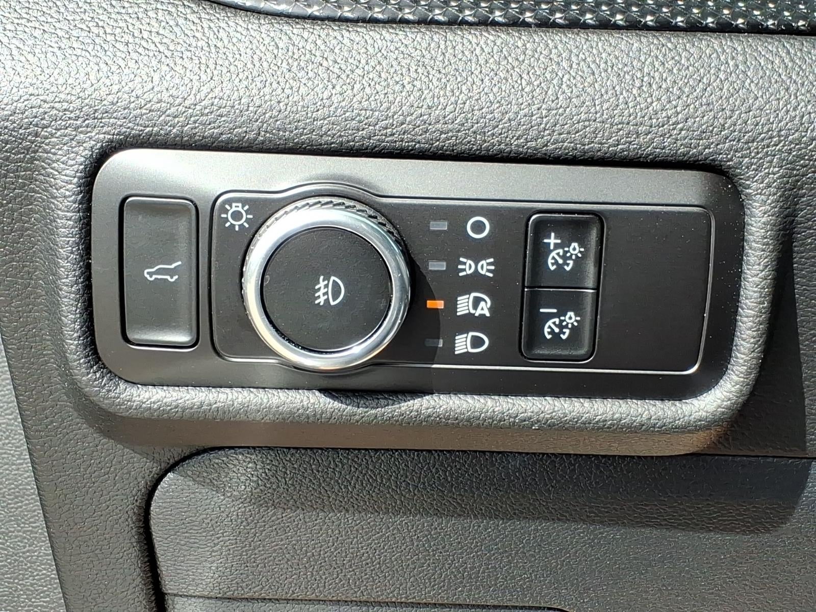 2024 Ford Explorer ST-Line