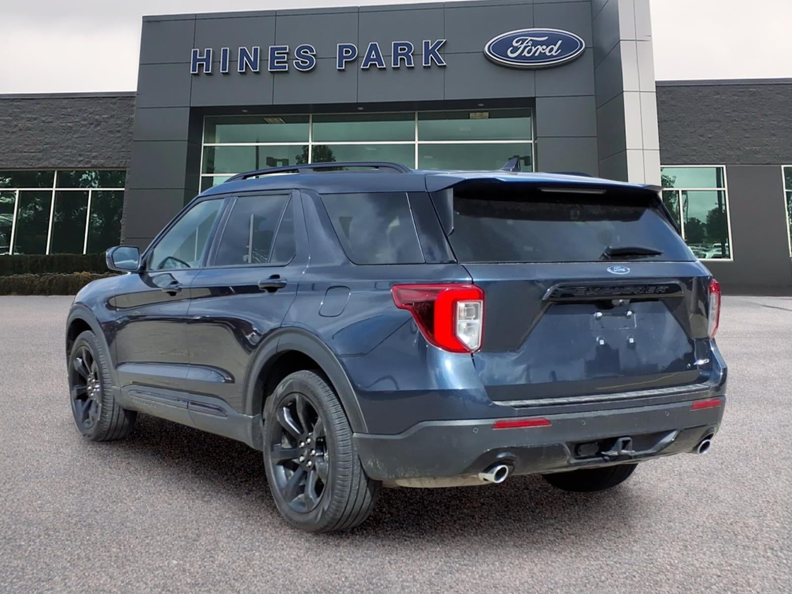 2024 Ford Explorer ST-Line