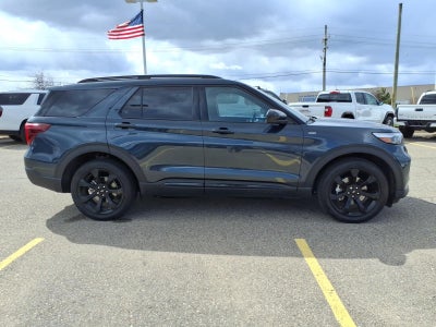 2024 Ford Explorer ST-Line