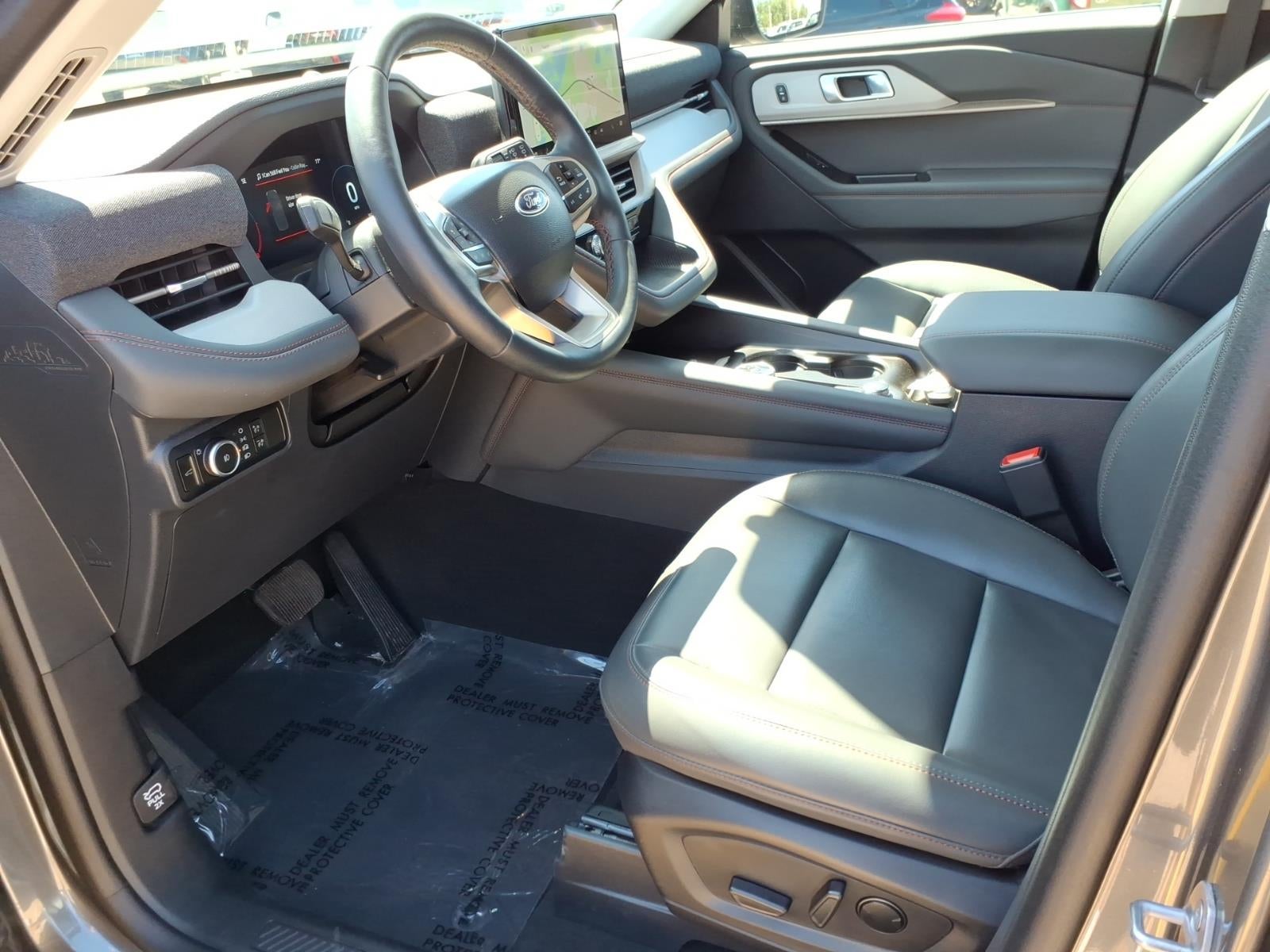 2025 Ford Explorer AWD Active 4dr SUV