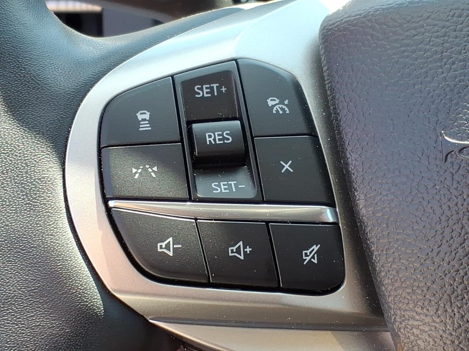 2025 Ford Explorer AWD Active 4dr SUV