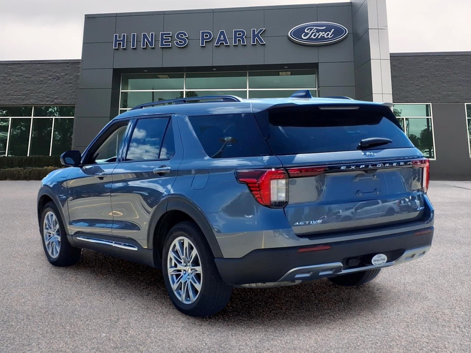 2025 Ford Explorer AWD Active 4dr SUV