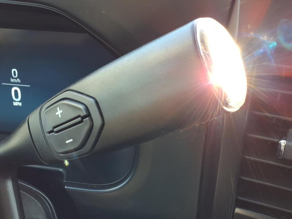 2023 Ford F-250SD Lariat 8 ' BOX