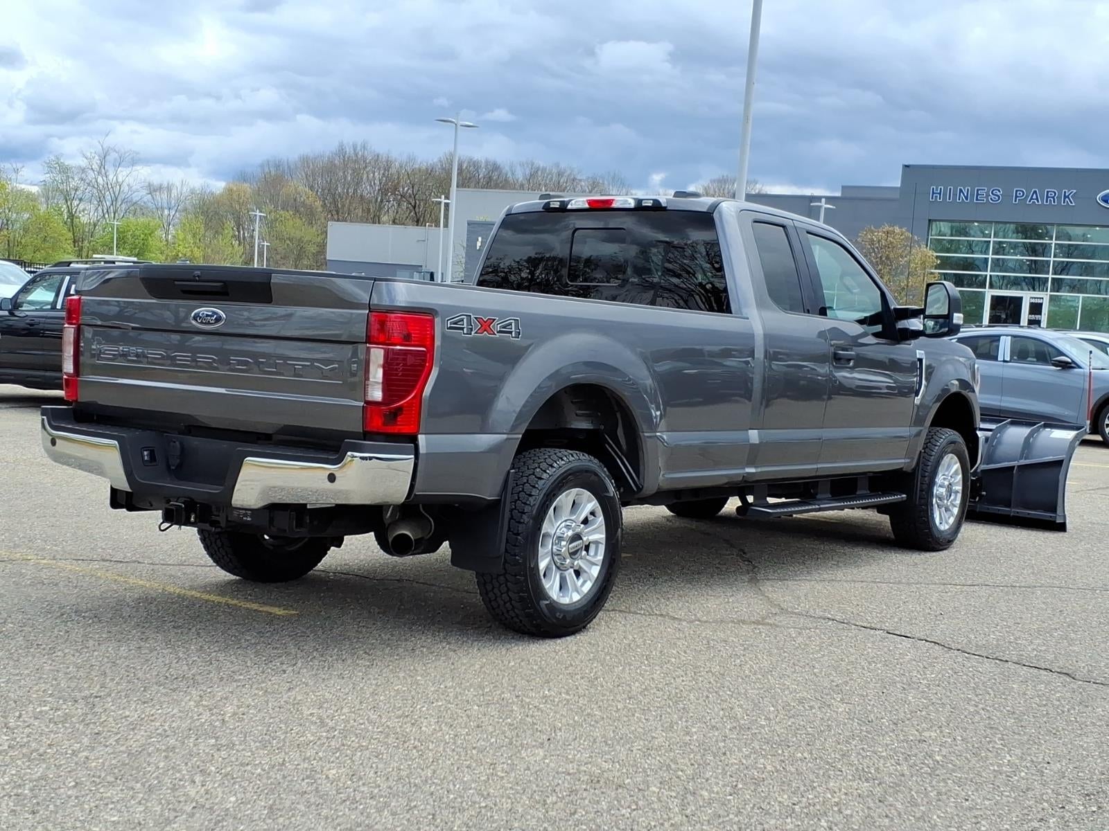 2021 Ford Super Duty F-250 SRW 4x4 XLT 4dr SuperCab 8 ft. LB Pickup