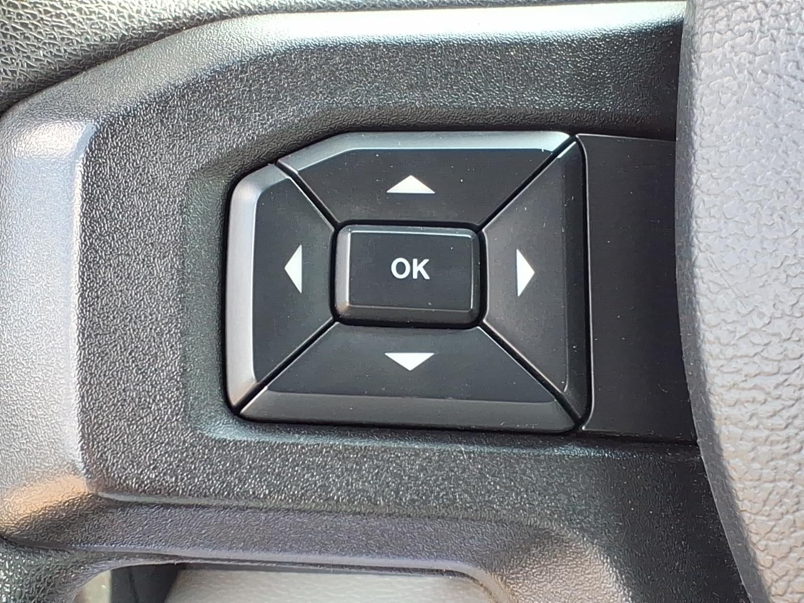 2022 Ford Super Duty F-350 SRW XL
