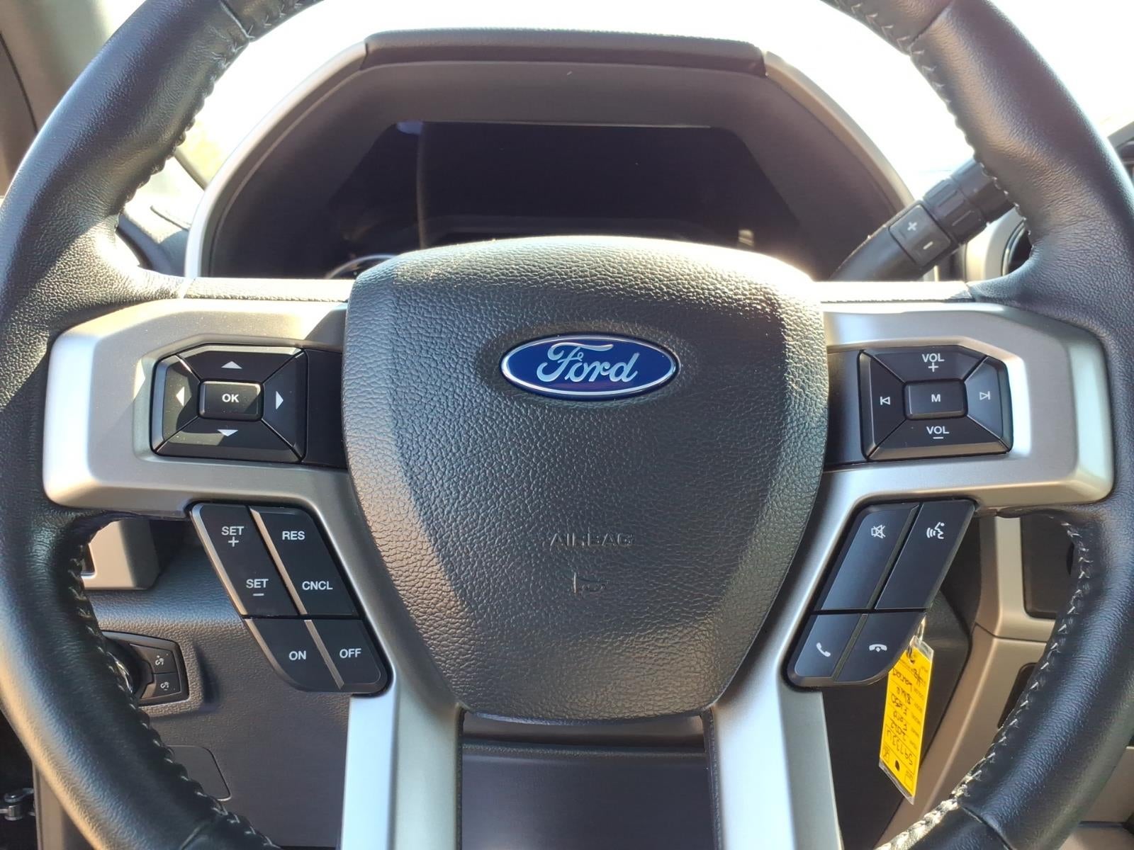 2022 Ford Super Duty F-450 DRW 4x4 Lariat 4dr Crew Cab 8 ft. LB DRW Pickup
