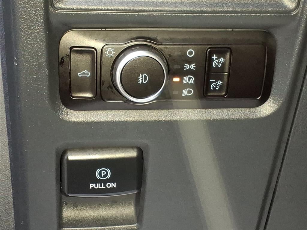 2023 Ford F-150 XL STX