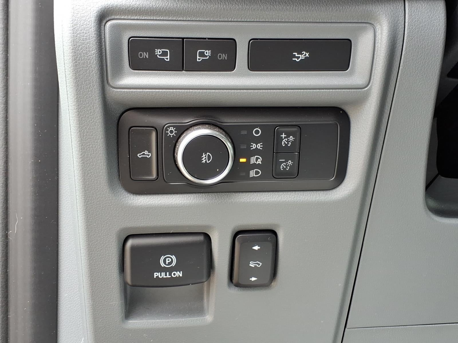 2022 Ford F-150 4x4 XLT 4dr SuperCrew 5.5 ft. SB