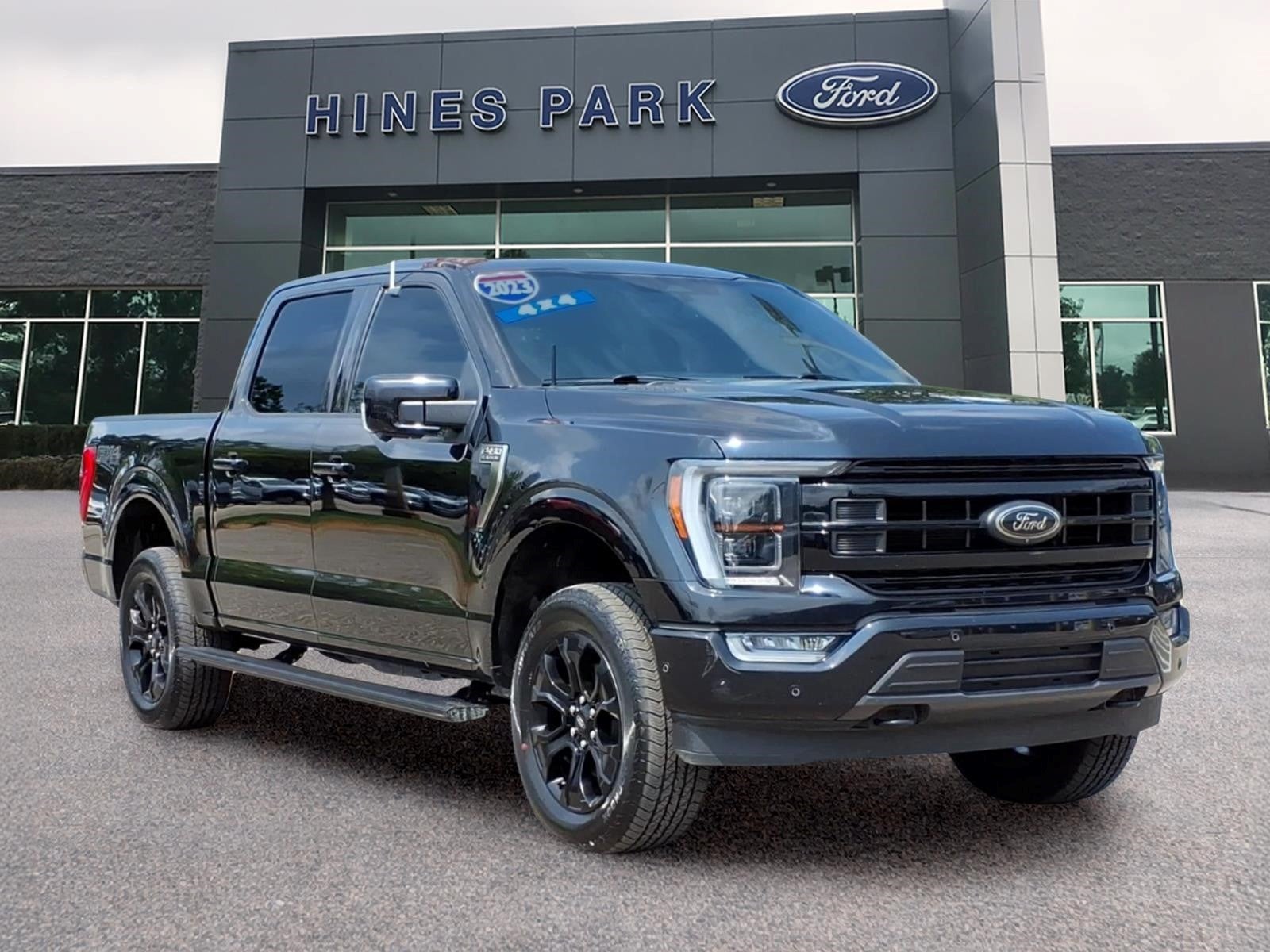 2023 Ford F-150 4x4 Platinum 4dr SuperCrew 5.5 ft. SB