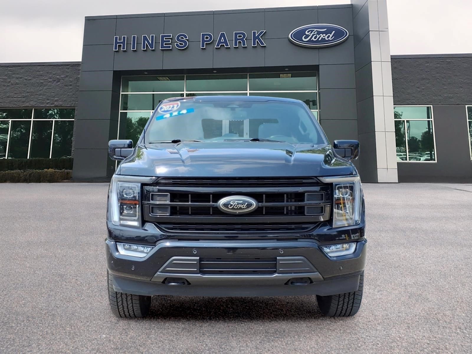 2023 Ford F-150 4x4 Platinum 4dr SuperCrew 5.5 ft. SB