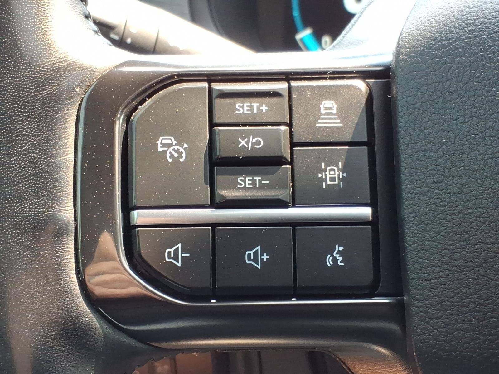 2023 Ford F-150 4x4 Platinum 4dr SuperCrew 5.5 ft. SB