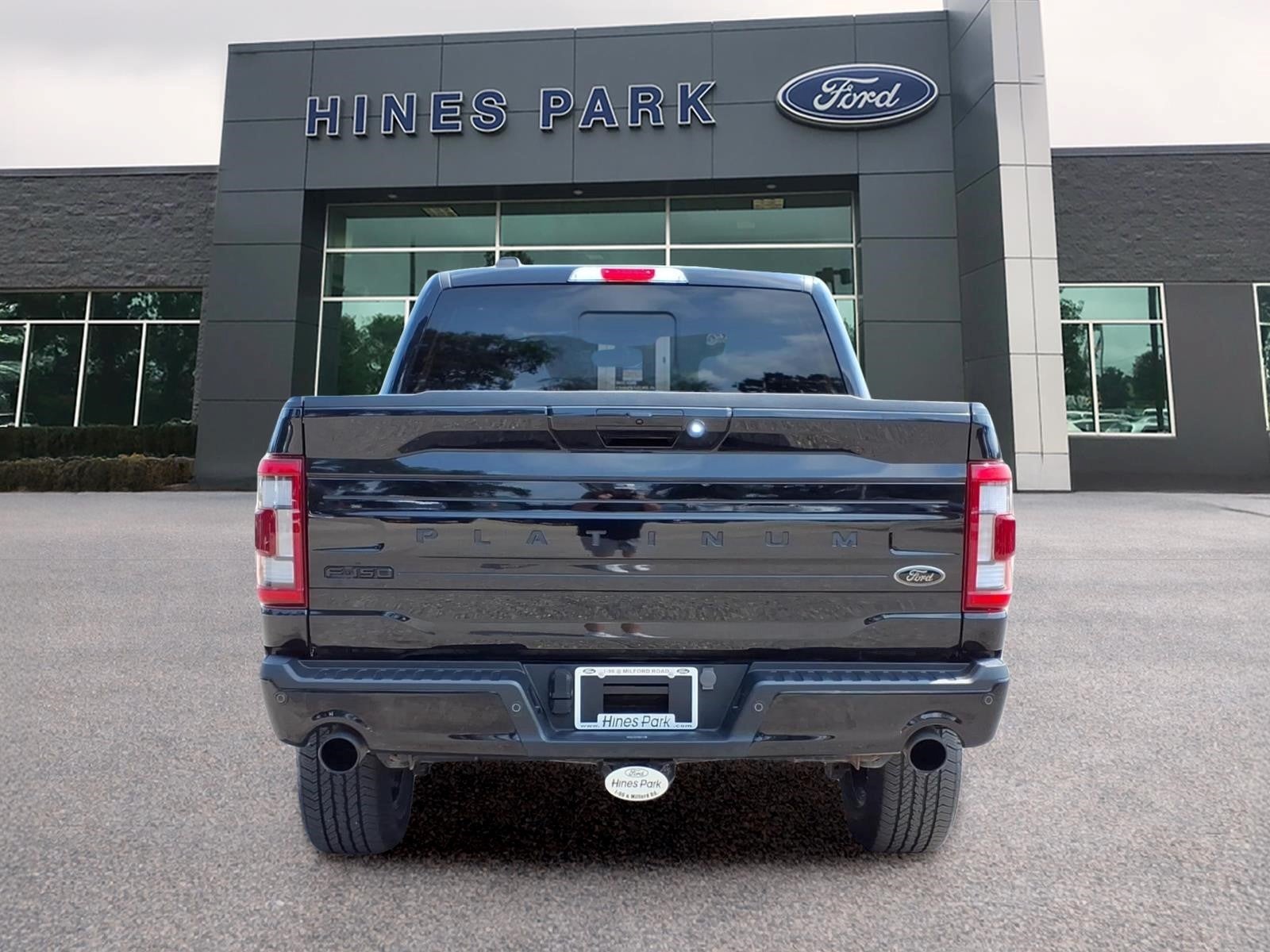 2023 Ford F-150 4x4 Platinum 4dr SuperCrew 5.5 ft. SB