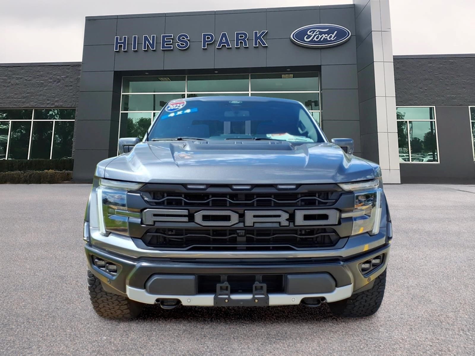2025 Ford F-150 4x4 Raptor 4dr SuperCrew 5.5 ft. SB