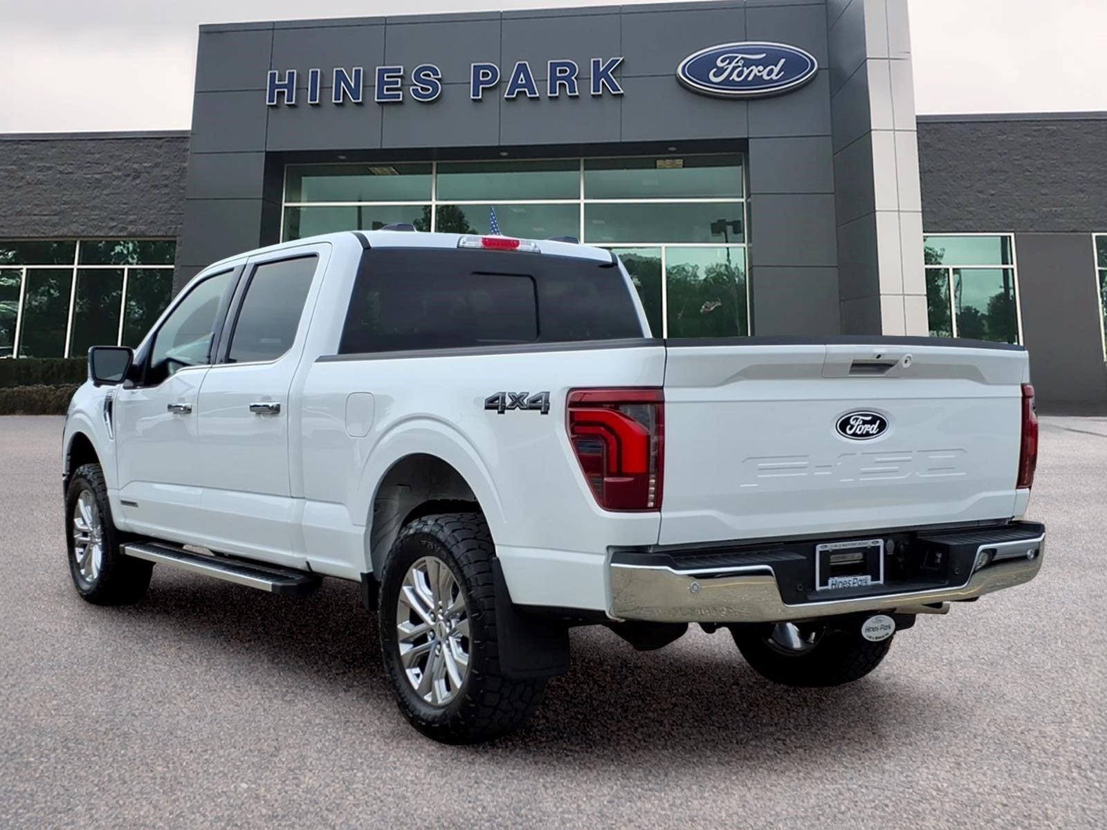 2024 Ford F-150 4x4 Lariat 4dr SuperCrew 6.5 ft. SB