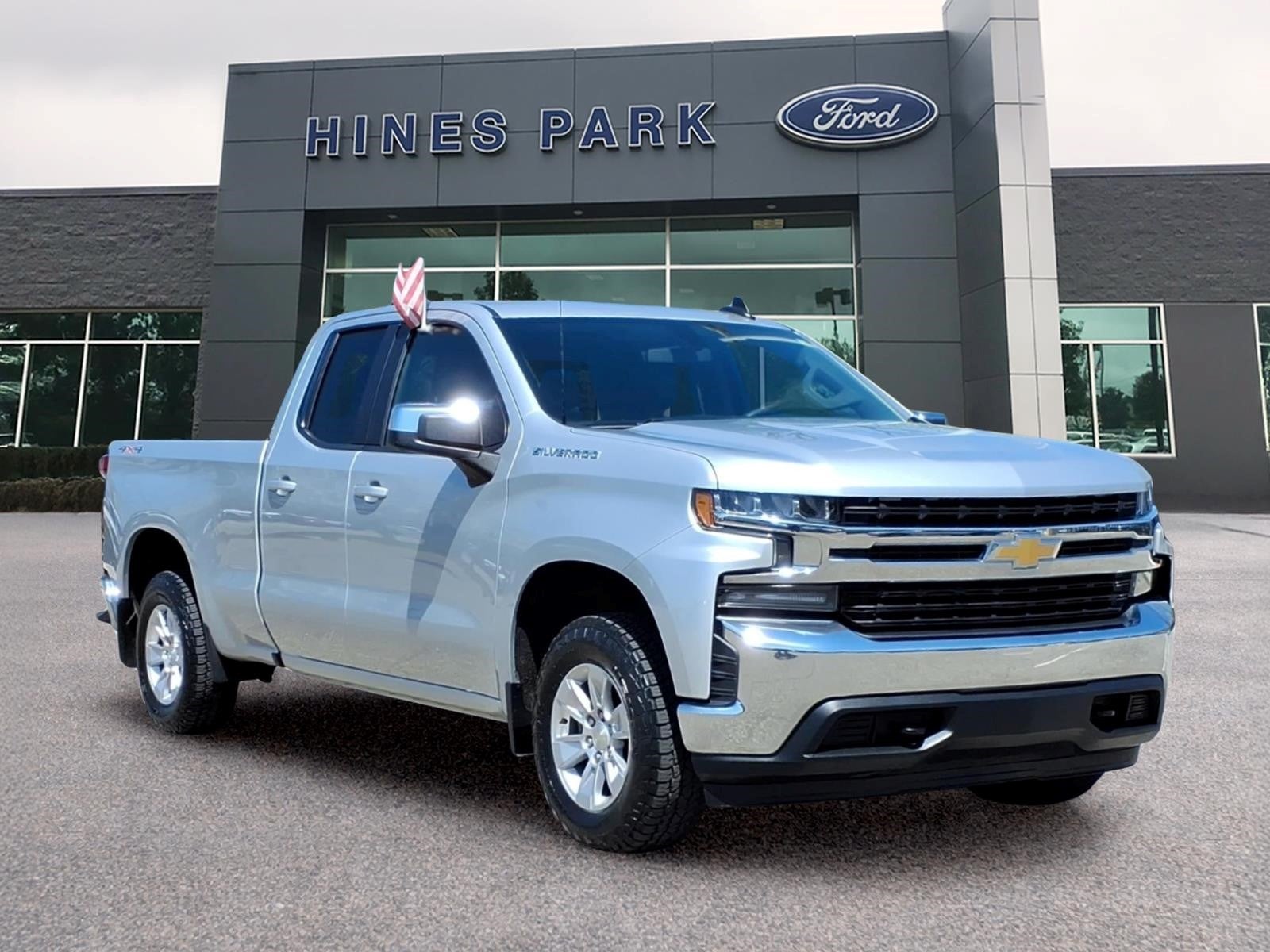 2019 Chevrolet Silverado 1500 4x4 LT 4dr Double Cab 6.6 ft. SB
