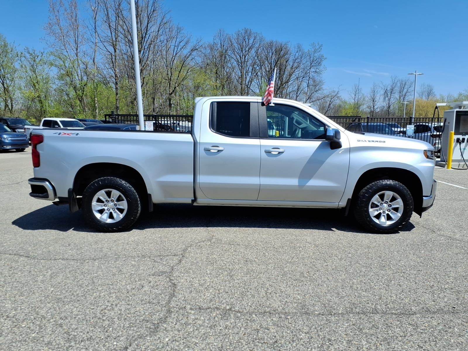 2019 Chevrolet Silverado 1500 4x4 LT 4dr Double Cab 6.6 ft. SB