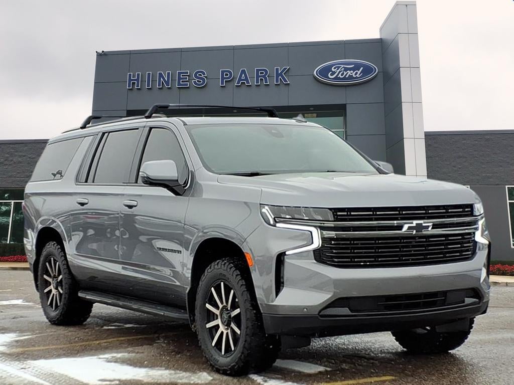 2021 Chevrolet Suburban RST